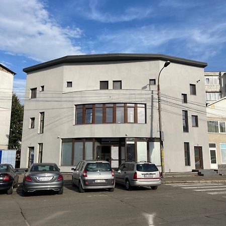 Rooms Бакэу Экстерьер фото