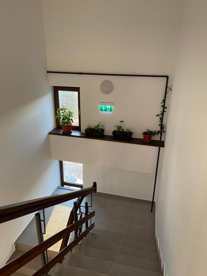 Rooms Бакэу Экстерьер фото
