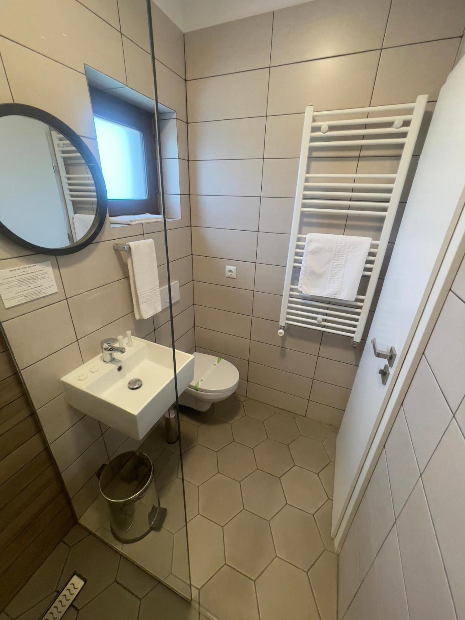 Rooms Бакэу Экстерьер фото