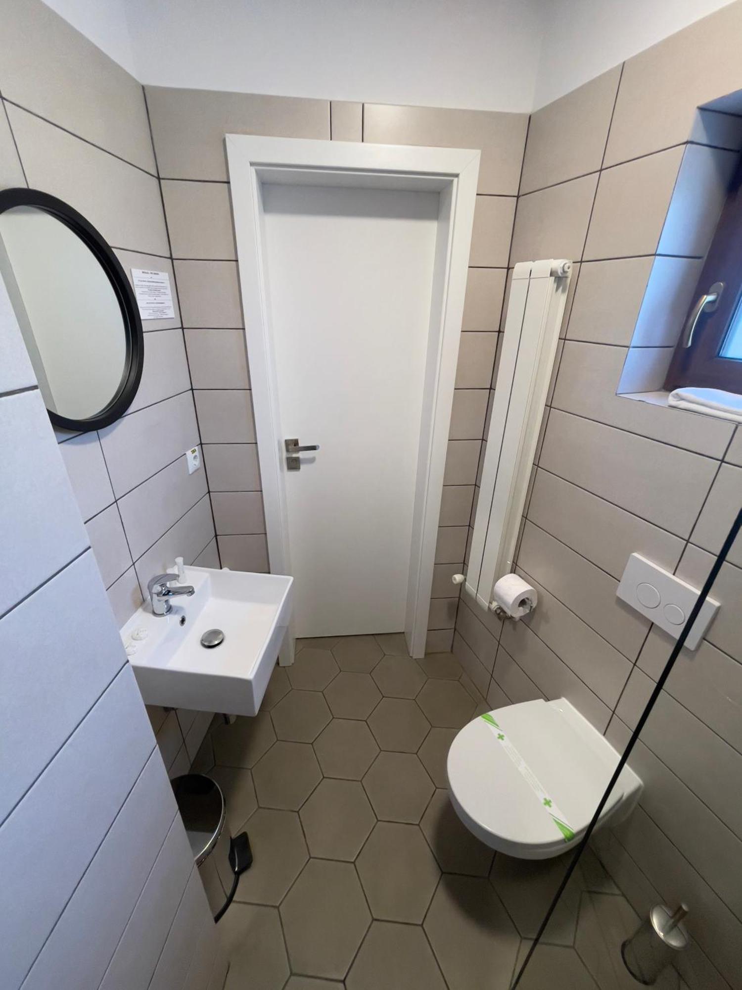 Rooms Бакэу Экстерьер фото